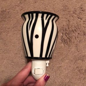 Zebra Scentsy Warmer
